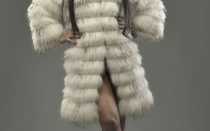 Шуба из енота: как выбрать, с чем носить, 50 фото примеров